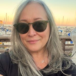 Meet your Posher, Ethel